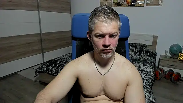 RobbyShawz online show from May 17, 5:51 am