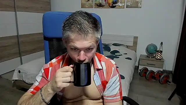 RobbyShawz online show from March 5, 5:26 am