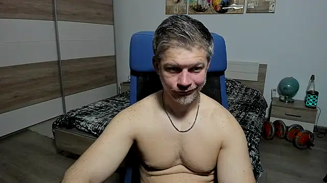 RobbyShawz online show from May 4, 4:38 am