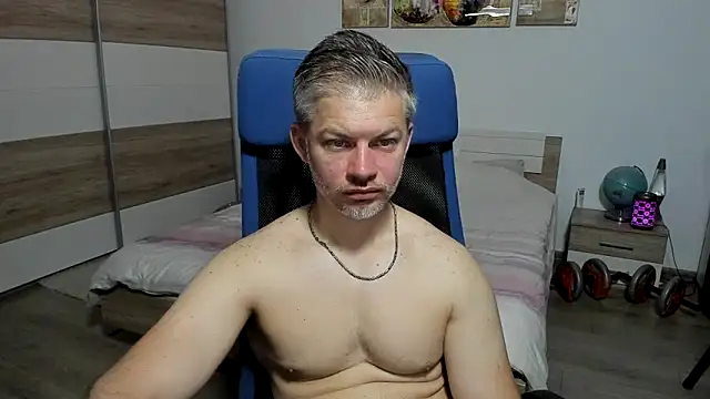 RobbyShawz online show from June 3, 5:08 am