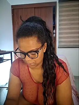 Natashariley1 online show from February 7, 8:06 pm