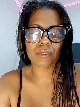 Natashariley1 online show from March 13, 9:05 pm