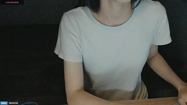 Ayase momo online show from March 3, 9:15 pm