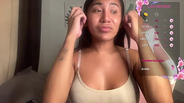 Snapshot of Alaia_Pope chatting on June 23, 7:12 pm Alaia Pope online show from June 23, 7:12 pm