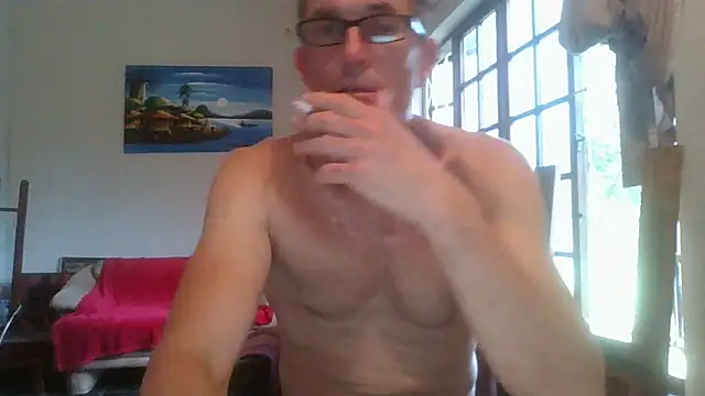 Snapshot of xykenrah@xh chatting on March 4, 2:53 pm xykenrahxh online show from March 4, 2:53 pm