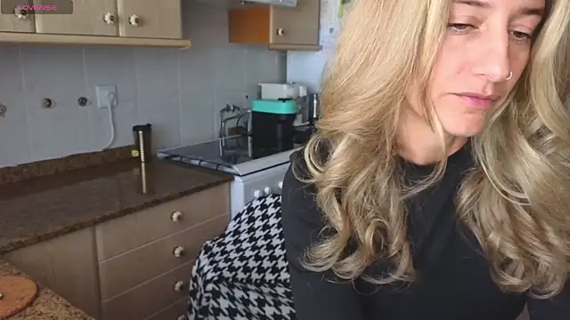 Lunamix online show from January 9, 12:34 pm