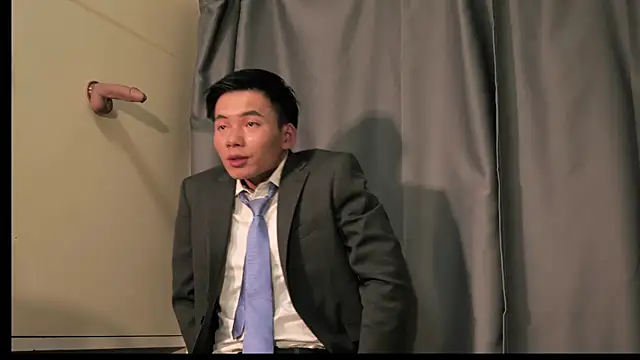 Snapshot of asiahot_liam chatting on November 6, 11:36 am asiahot liam online show from November 6, 11:36 am