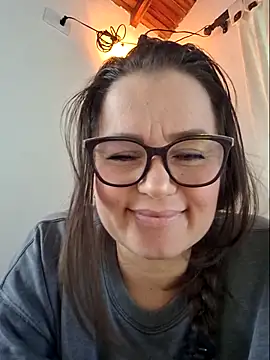 Snapshot of MariaPau_83 chatting on May 11, 2:45 pm MariaPau 83 online show from May 11, 2:45 pm
