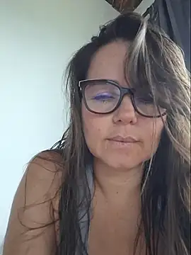 Snapshot of MariaPau_83 chatting on June 7, 7:19 pm MariaPau 83 online show from June 7, 7:19 pm