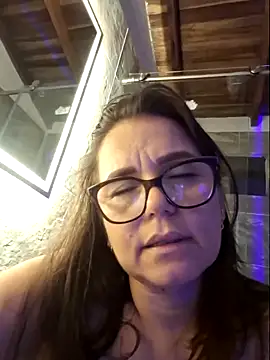 Snapshot of MariaPau_83 chatting on June 2, 12:10 am MariaPau 83 online show from June 2, 12:10 am