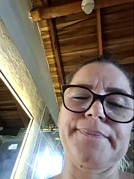Snapshot of MariaPau_83 chatting on May 8, 1:04 pm MariaPau 83 online show from May 8, 1:04 pm