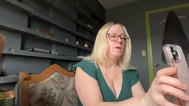 Soaponarope007 online show from March 29, 6:42 pm