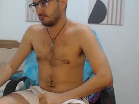 Snapshot of peterannaud chatting on November 17, 12:20 pm peterannaud online show from November 17, 12:20 pm