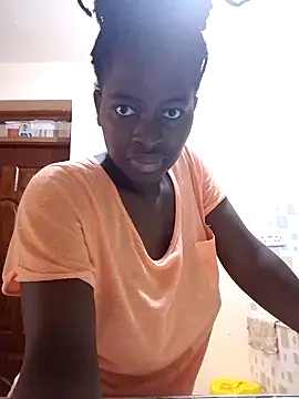  cutemelania online show from February 3, 12:14 pm