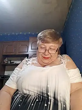 Snapshot of Lena_Gaby chatting on June 4, 7:18 pm Lena Gaby online show from June 4, 7:18 pm