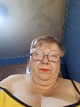 Snapshot of Lena_Gaby chatting on July 9, 3:18 am Lena Gaby online show from July 9, 3:18 am