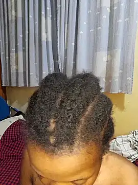 sexpetite online show from October 31, 6:15 pm