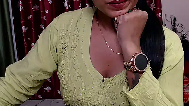 Naiaa-mylove online show from May 26, 7:06 am