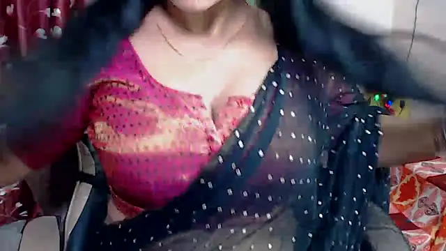 Naiaa-mylove online show from February 6, 6:09 am