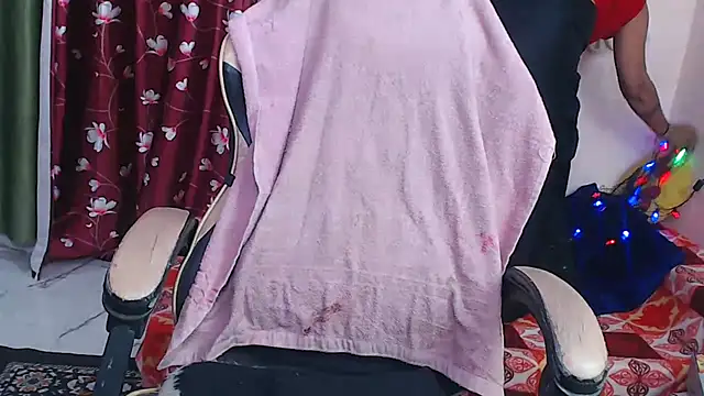 Naiaa-mylove online show from February 19, 6:21 am