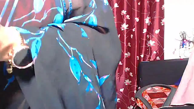 Naiaa-mylove online show from March 29, 7:21 am