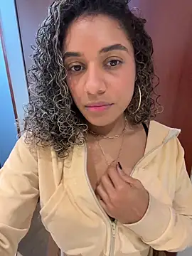 Snapshot of Belkaj chatting on November 18, 11:15 pm Belkaj online show from November 18, 11:15 pm