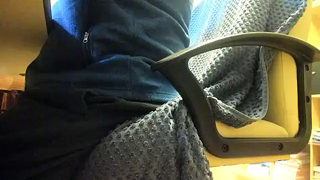 Snapshot of leccaleccafiga chatting on November 30, 1:12 pm leccaleccafiga online show from November 30, 1:12 pm