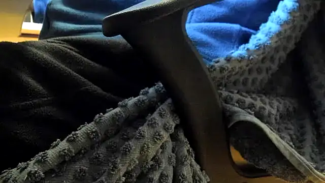 Snapshot of leccaleccafiga chatting on November 8, 9:02 am leccaleccafiga online show from November 8, 9:02 am