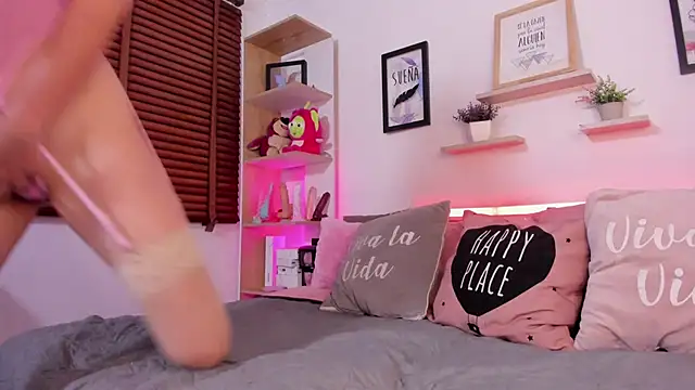 Nata Villalobos online show from April 25, 2:36 am