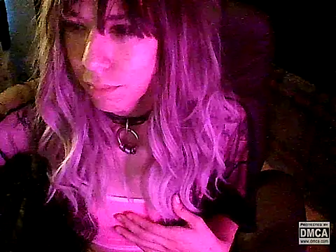 crystalxh online show from October 28, 4:50 pm