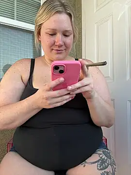 PiggyRose online show from July 23, 10:17 pm