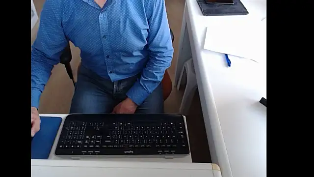Snapshot of dutchpornking chatting on September 15, 7:31 am dutchpornking online show from September 15, 7:31 am