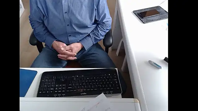 Snapshot of dutchpornking chatting on September 21, 8:19 am dutchpornking online show from September 21, 8:19 am