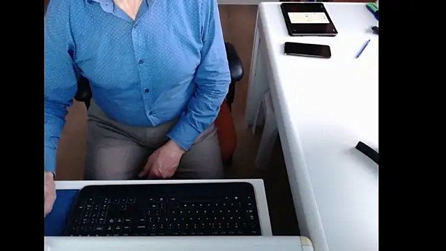 dutchpornking online show from November 26, 7:52 am