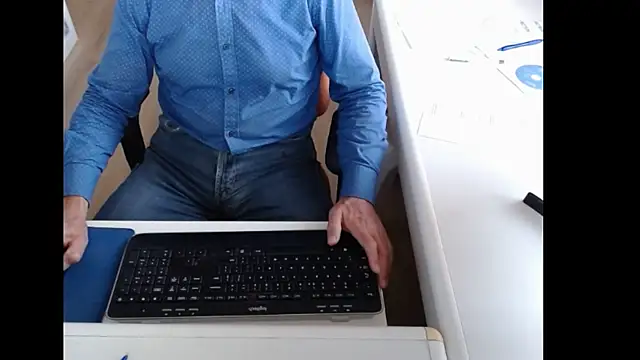 Snapshot of dutchpornking chatting on September 16, 6:36 am dutchpornking online show from September 16, 6:36 am