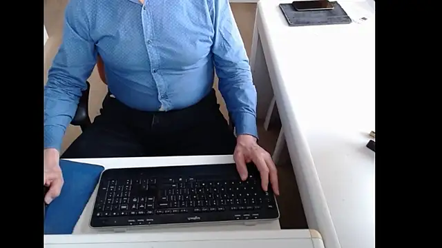 dutchpornking online show from April 18, 6:38 am