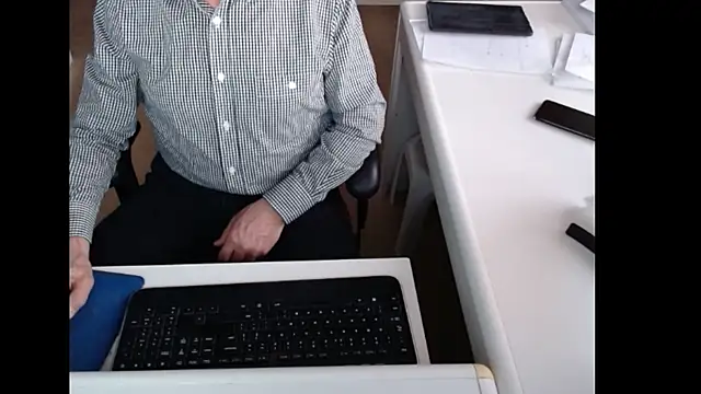 dutchpornking online show from April 2, 5:47 am