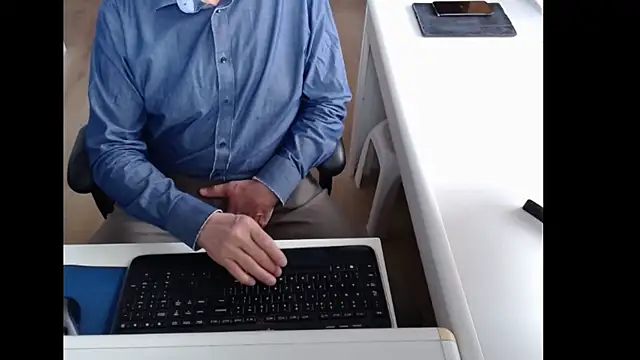 dutchpornking online show from April 24, 6:37 am