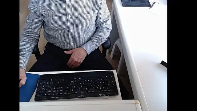dutchpornking online show from April 30, 6:09 am