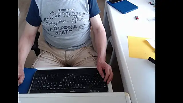 dutchpornking online show from May 26, 6:11 am