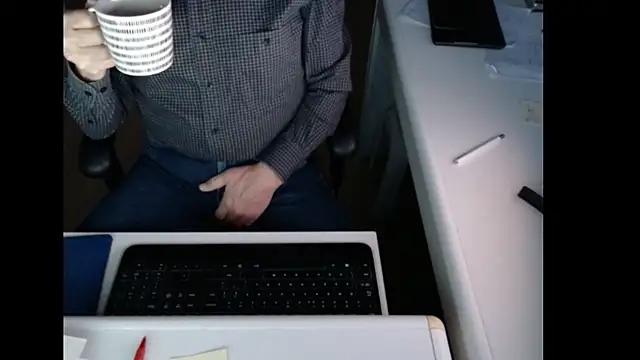 dutchpornking online show from January 15, 7:23 am