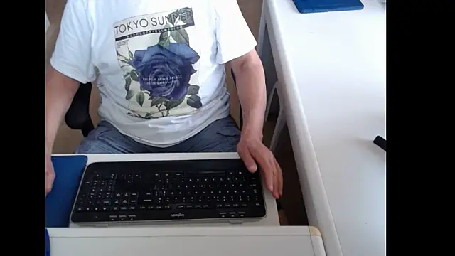 Snapshot of dutchpornking chatting on June 25, 5:34 am dutchpornking online show from June 25, 5:34 am