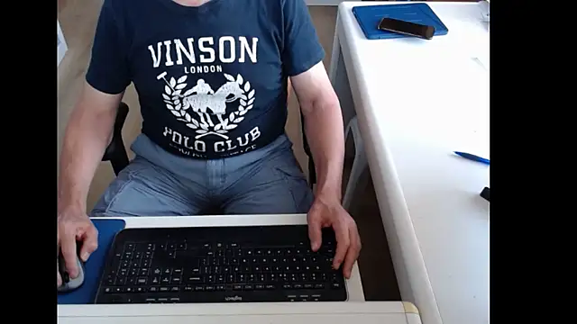 Snapshot of dutchpornking chatting on June 18, 6:12 am dutchpornking online show from June 18, 6:12 am