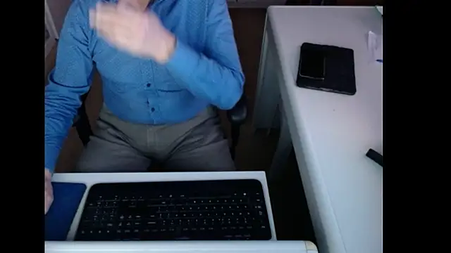 dutchpornking online show from December 18, 7:35 am