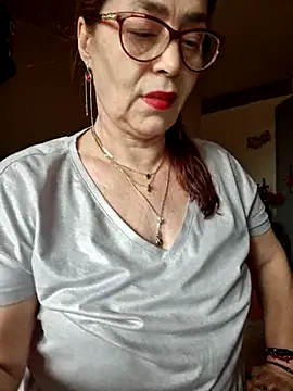 Chriss Tinaa online show from March 19, 5:18 am