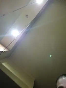 Chriss Tinaa online show from April 3, 3:46 am