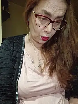 Chriss Tinaa online show from April 5, 3:02 am