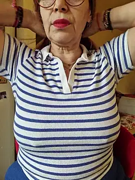 Chriss Tinaa online show from March 16, 5:26 am