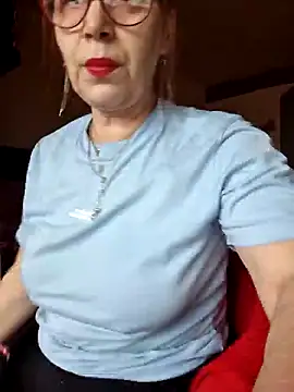 Chriss Tinaa online show from March 27, 5:05 am