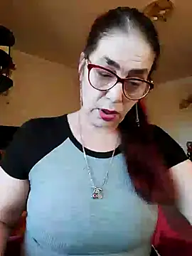 Chriss Tinaa online show from March 6, 6:08 am